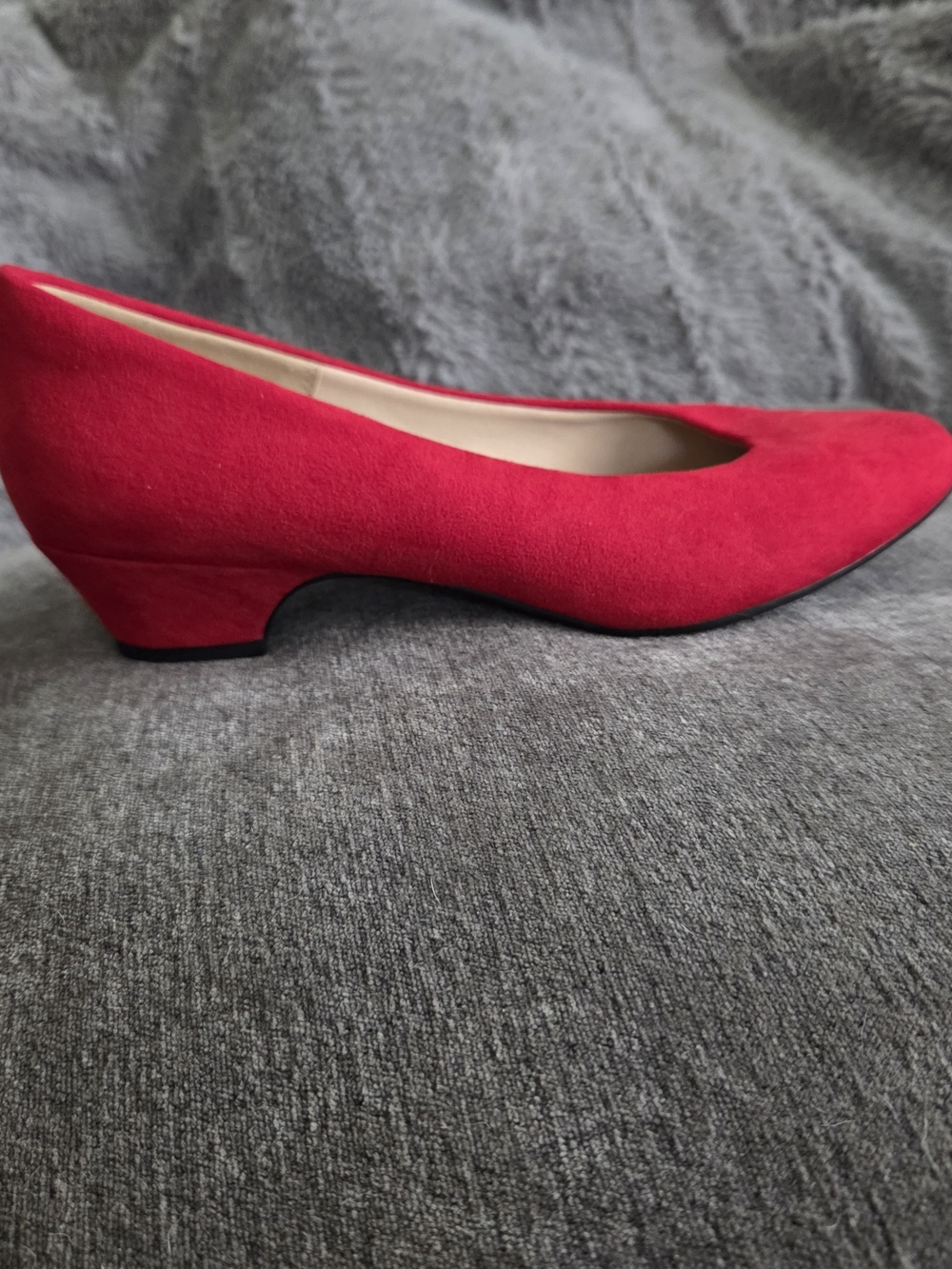 NEW! DREAM PAIRS "MILA" Classic Red Low Wedge Pump - Women's Dress Shoe 7.5